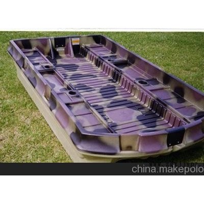 滾塑加工技術又突破了，可做彩色件和實心體加工