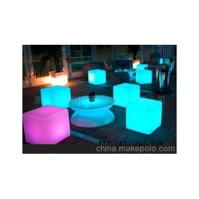 PE400方燈，400方凳，方形座椅滾塑加工