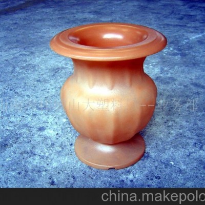 滾塑加工，滾塑制品，塑料花盆(圖)
