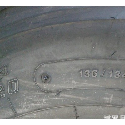 全網(wǎng) 銷售風馳通825R20 UT3000 全鋼絲汽車輪胎 超耐磨 抗載