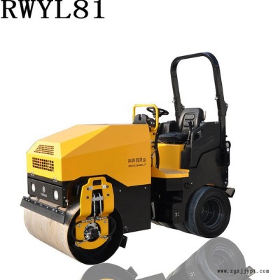 路得威RWYL81 輪胎壓路機寬基光面輪胎，可碾壓瀝青、混凝土等路面鋪層，也可碾壓粘性/沙性基礎材料