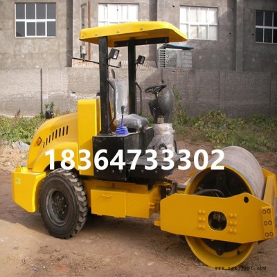 坐騎式輪胎壓路機(jī) 柴油機(jī)振動(dòng)碾廠家