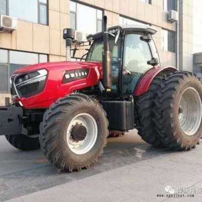 四輪驅(qū)動(dòng) 雙離合器 1804 2104 2204拖拉機(jī) 東方紅發(fā)動(dòng)機(jī) 強(qiáng)勁 大橋大輪胎拖拉機(jī)