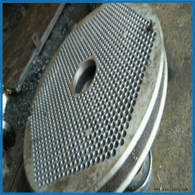 河北容器管板價(jià)格  滄州容器管板型號(hào) 歡迎來(lái)電咨詢定做滄州昊誠(chéng)管道標(biāo)準(zhǔn)