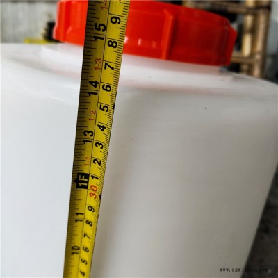 定做30噸原水錐底容器 定制醬醋儲存尖底水塔 批發(fā)錐形PE儲罐報價