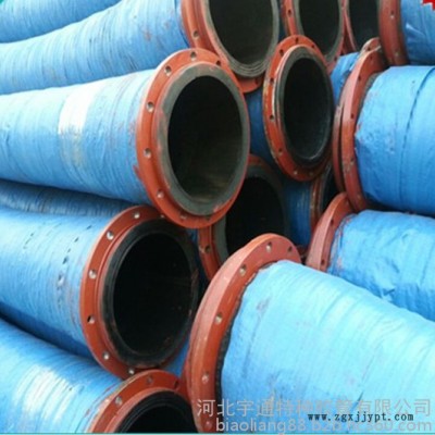 宇通 **宇通襯膠法蘭吸排泥漿膠管現(xiàn)貨供應 大口徑耐磨泥漿膠管 噴砂噴泥耐磨橡膠管 大口徑耐磨軟管 大口徑耐磨膠管