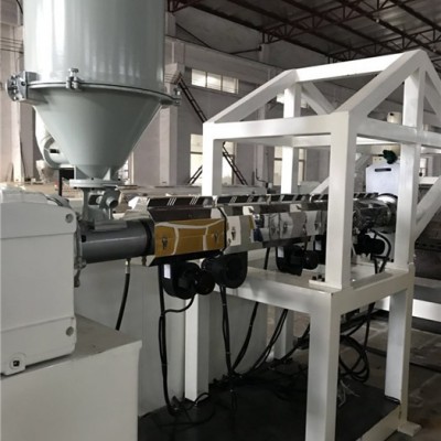 tpu片材-威爾塑機-tpu片材設備價格