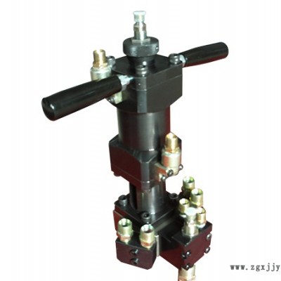 三組份高壓混合頭廠家-忠惠聚氨酯機(jī)械(推薦商家)