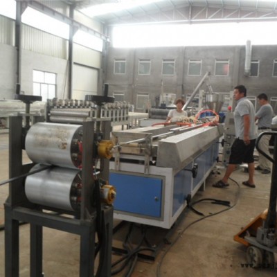 塑料型材設(shè)備-塑料型材設(shè)備視頻-澳銳塑機(誠信商家)