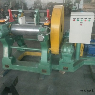 18寸帶翻膠舊開煉機(jī)-舊開煉機(jī)-達(dá)剛機(jī)械廠明碼實(shí)價(jià)