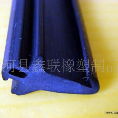 三元乙丙橡膠密封條、耐高低溫密封條、找鑫聯(lián)橡塑生產(chǎn)周期快