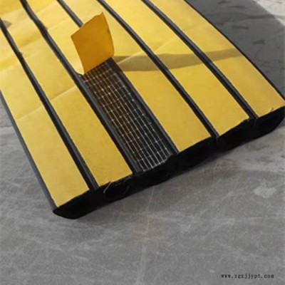 利泰橡膠制品三元乙丙橡膠發(fā)泡空心D型密封條 汽車 房車通用改裝黑色防撞條型號齊全歡迎來電咨詢