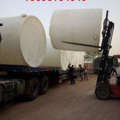 重慶10噸減水劑塑料罐，10噸攪拌塑料罐設(shè)備，重慶10噸復(fù)配pe儲(chǔ)罐