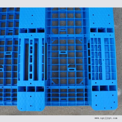 盛世弘博_塑料托盤現(xiàn)貨供應(yīng)四面進叉售后無憂