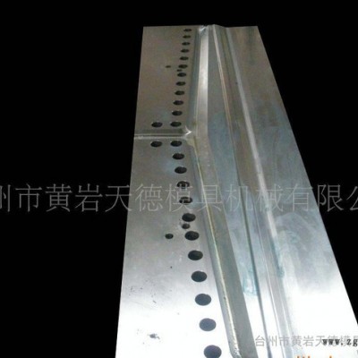 噴絲模頭、擠出模具設(shè)計(jì)加工生產(chǎn)板材片材流延模具