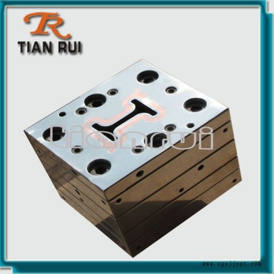 【廠價(jià)直銷(xiāo) 量大從優(yōu)**美觀龍骨擠出模具