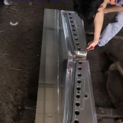 衣架式模頭模具，臺州黃巖擠出模具，加工定制塑料板材片材模具