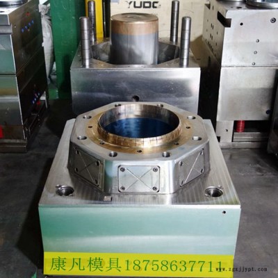 18公斤長(zhǎng)城油桶模具價(jià)格 20升機(jī)油桶模具 18L潤(rùn)滑脂桶模具 長(zhǎng)城16L鋰基酯包裝桶模具