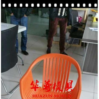 氣輔注塑椅子模具，歡迎外貿公司合作，可配制氮機注塑，出口巴西
