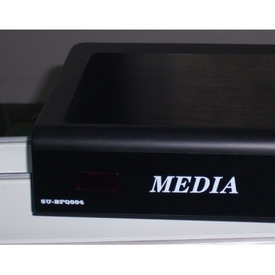 供應深圳塑料模具加工