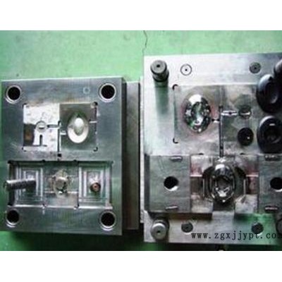 模具廠家、專業(yè)模具制作、塑料模具