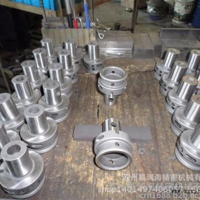 生產(chǎn)新款變徑彎頭，瓶胚模具配件**提供