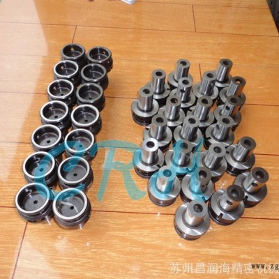 專(zhuān)業(yè)生產(chǎn) 吹瓶模具 飲料瓶模具配件制造