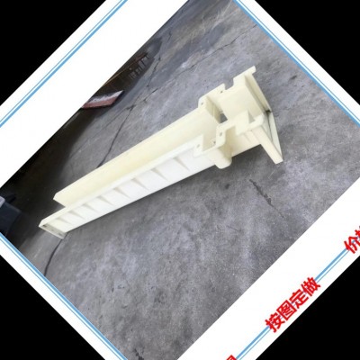 水泥立柱模具  鋼絲網(wǎng)立柱塑料模具  高鐵防護立柱模具  橋梁圍欄立柱模具