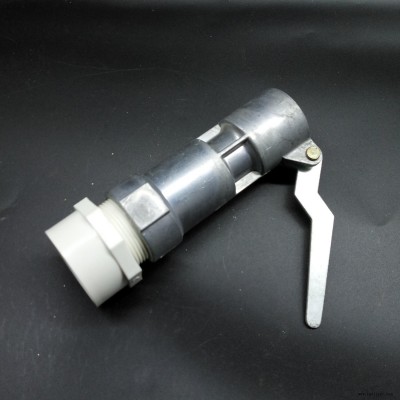 噴灌方便體 方便閥卡勾 規(guī)格齊全方便體密封圈 密封效果好潤(rùn)綠噴灌