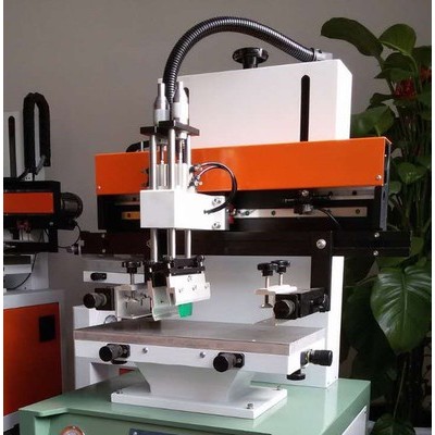 力沃**特價供應(yīng)LWS-2030B立式平面絲印機(jī) 不干膠絲印機(jī) 玻璃板平面絲印機(jī) 全自動平面絲網(wǎng)機(jī)