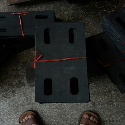 復(fù)合膠墊， 軌道橡膠墊板，80復(fù)合橡膠墊板 ， 廠價(jià)直銷