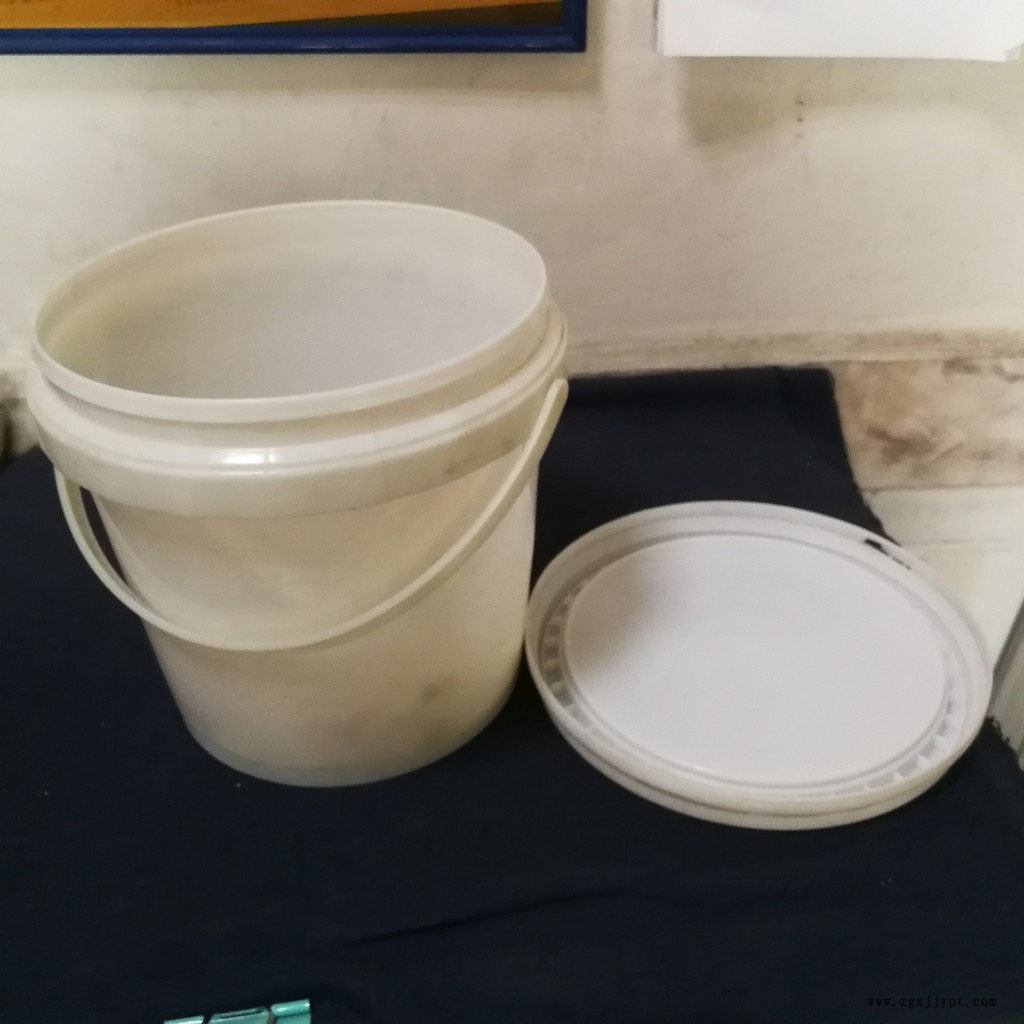 明興 化工桶廠家 pp塑料罐可現(xiàn)貨,可定做 明興 化工桶廠家 pp塑料罐可現(xiàn)貨,可定做