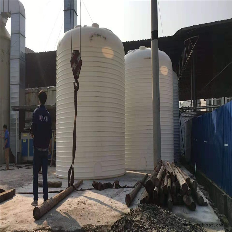 重慶秀山10噸20噸30噸PE儲(chǔ)罐 防腐塑料罐批發(fā)