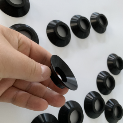 工業(yè)硅橡膠制品 儀器設備硅膠 減震保護套硅膠膠圈硅膠保護圈