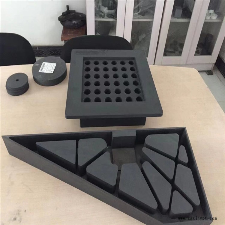 ISO-68東洋石墨I(xiàn)SO-68石墨導(dǎo)流筒