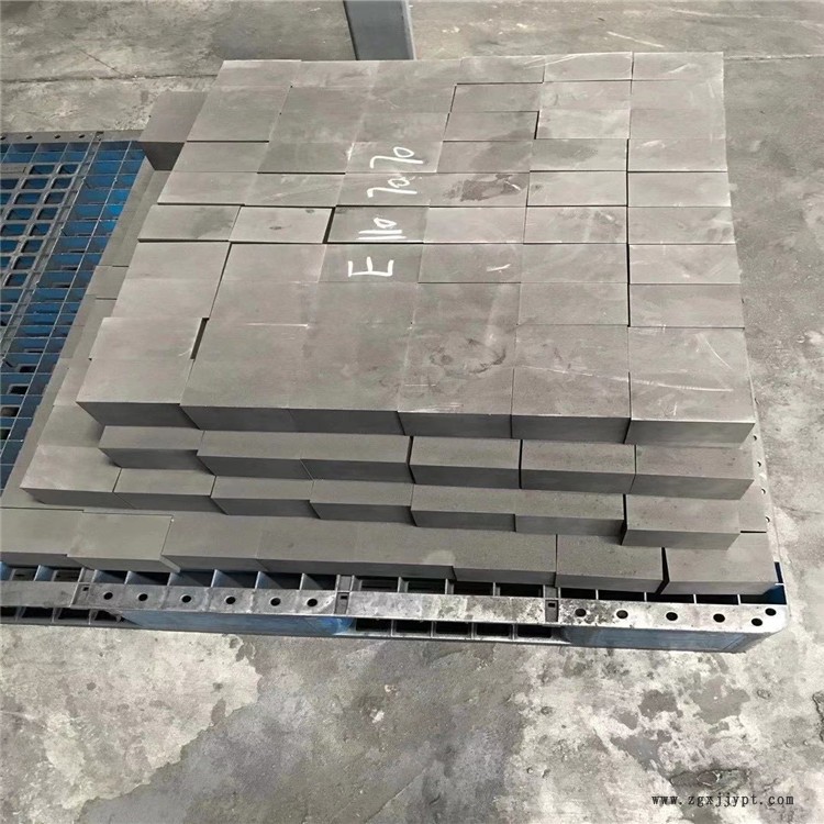 ER9200精帝石墨ER9200規(guī)格齊全 ER9200精帝石墨ER9200規(guī)格齊全