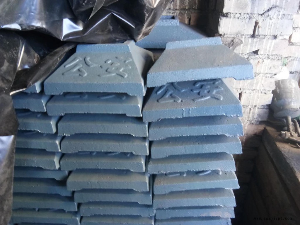 鑫盛源鑄鐵護(hù)欄底座 底盤(pán)長(zhǎng)寬高可以定做交通隔離墩 各種口徑帶字 模具實(shí)型鑄造