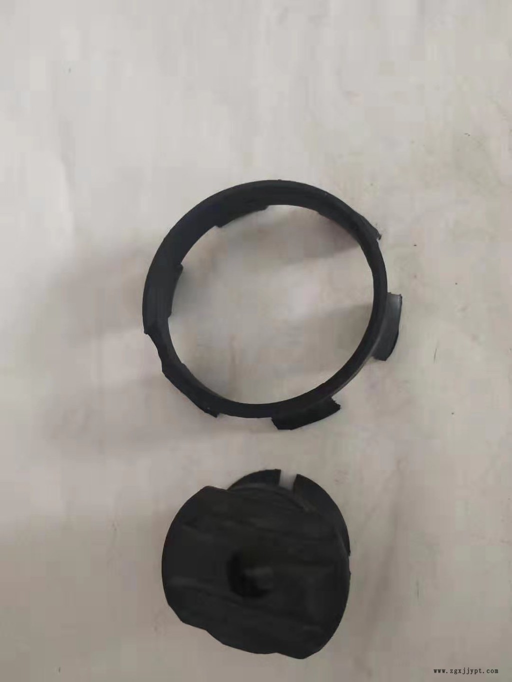 【 厚富】_不銹鋼油嘴放松墊片_O型圈_傳感器配件模具定做 歡迎來(lái)電咨詢 【 厚富】_不銹鋼油嘴放松墊片_O型圈_傳感器配件模具定做 歡迎來(lái)電咨詢