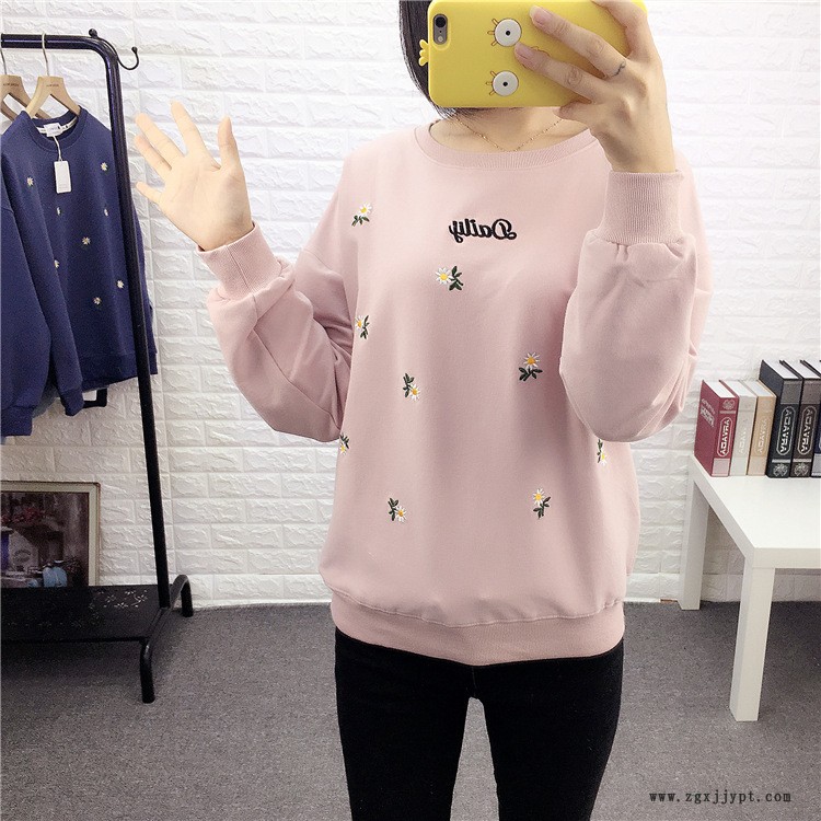 POM春季新款韓版女裝 純棉全刺繡小花寬松加肥衛(wèi)衣女 批發(fā)示例圖4