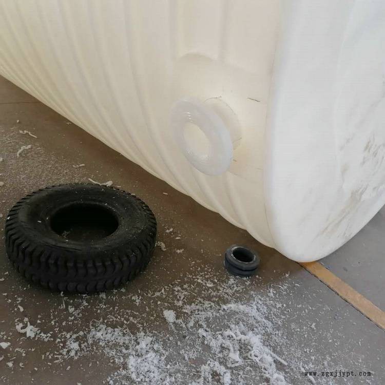 20噸PE塑料儲罐法蘭