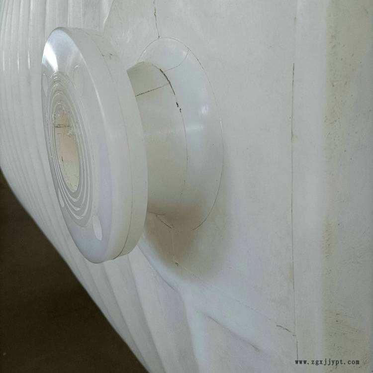 20噸PE塑料儲罐法蘭