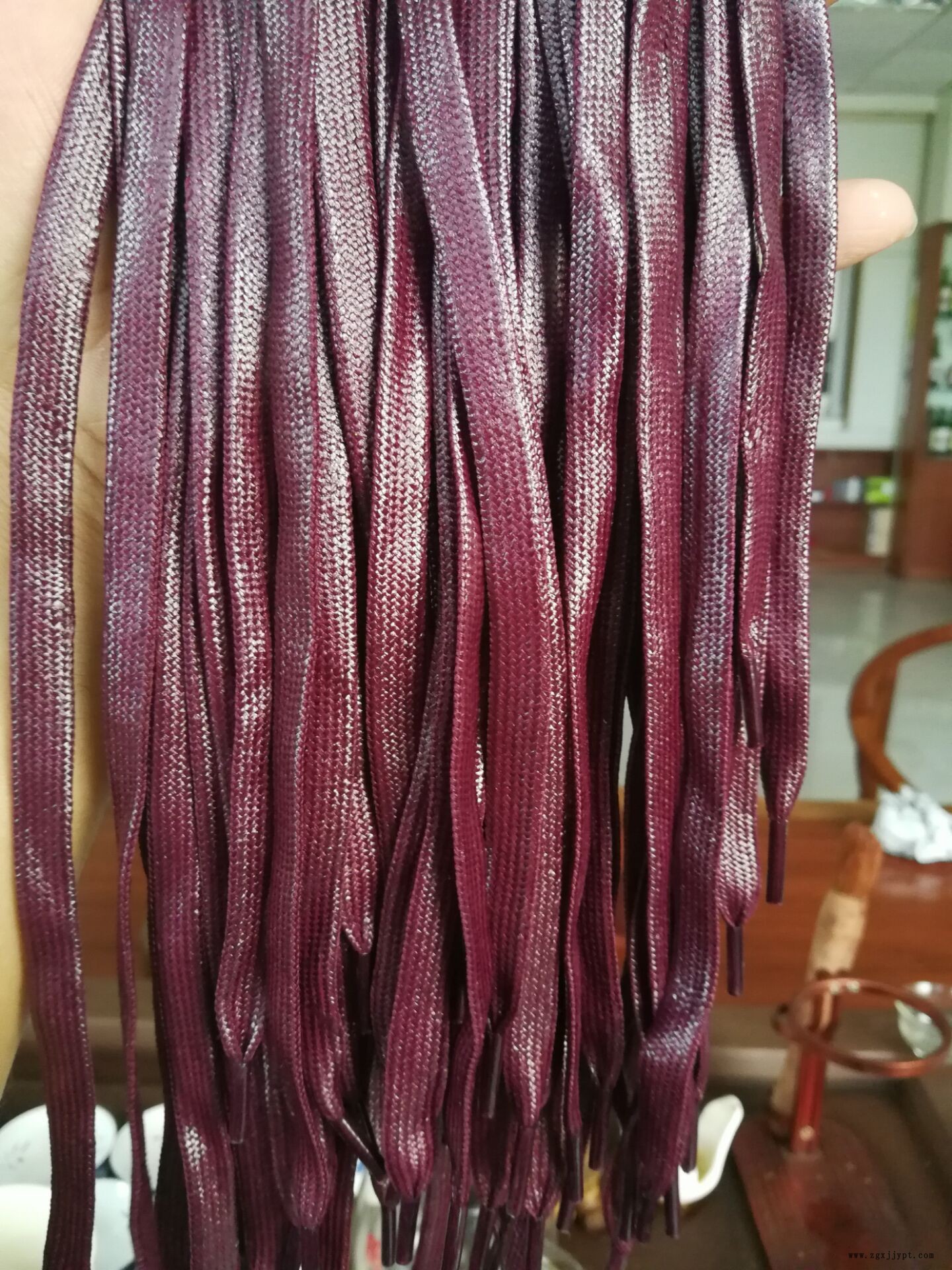 鞋帶光亮手感劑 XH-2 走馬帶光亮劑 織帶手感劑 手感光亮劑示例圖2