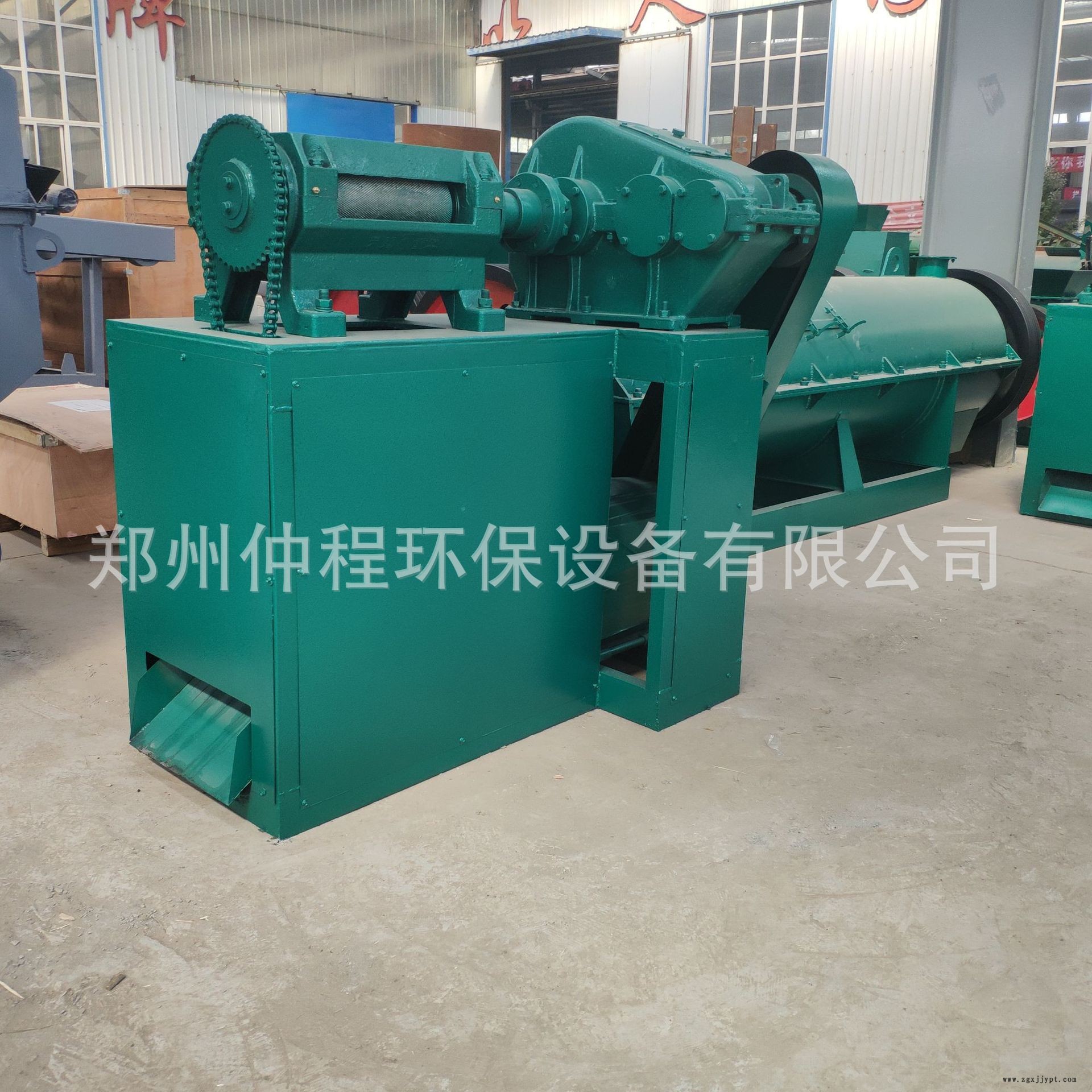 硫酸銨擠壓造粒機(jī) 炭黑對(duì)輥造粒機(jī)  有機(jī)肥擠壓干法造粒機(jī)示例圖10