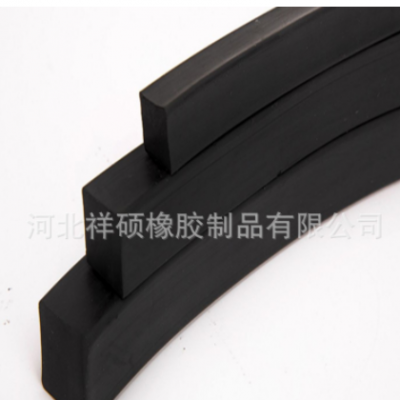 本公司專業(yè)訂做丁晴橡膠條三元乙丙硅膠發(fā)泡氟膠條木門車門膠條