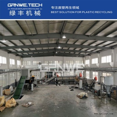 避光桶撕碎清洗設(shè)備 HDPE桶粉碎清洗回收再生利用生產(chǎn)線