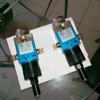 法國克姆林A28HPA陶瓷專用噴槍 機(jī)械手自動(dòng)噴槍 機(jī)器人自動(dòng)噴槍