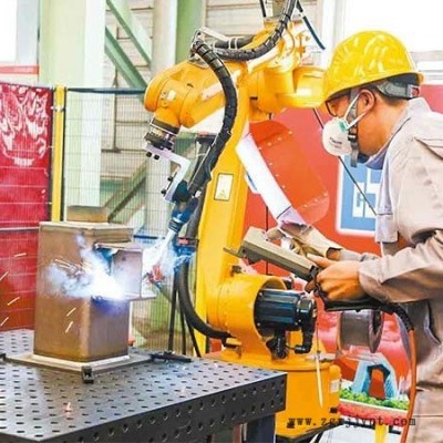 頂管焊接機(jī)器人 頂管自動焊接設(shè)備 頂管機(jī)器人焊接工作站 頂管自動化焊機(jī) 頂管焊接機(jī)械手 賽邦智能