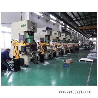 博裕智能  自動(dòng)焊接機(jī)器人 工業(yè)機(jī)器人 二保焊接機(jī)器人 機(jī)械手 博裕智能焊接