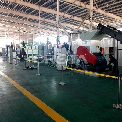 PE輸液袋自動化回收設(shè)備 PP輸液瓶粉碎清洗生產(chǎn)線