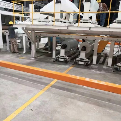 JWHF皮帶式連續(xù)復(fù)合板材生產(chǎn)線